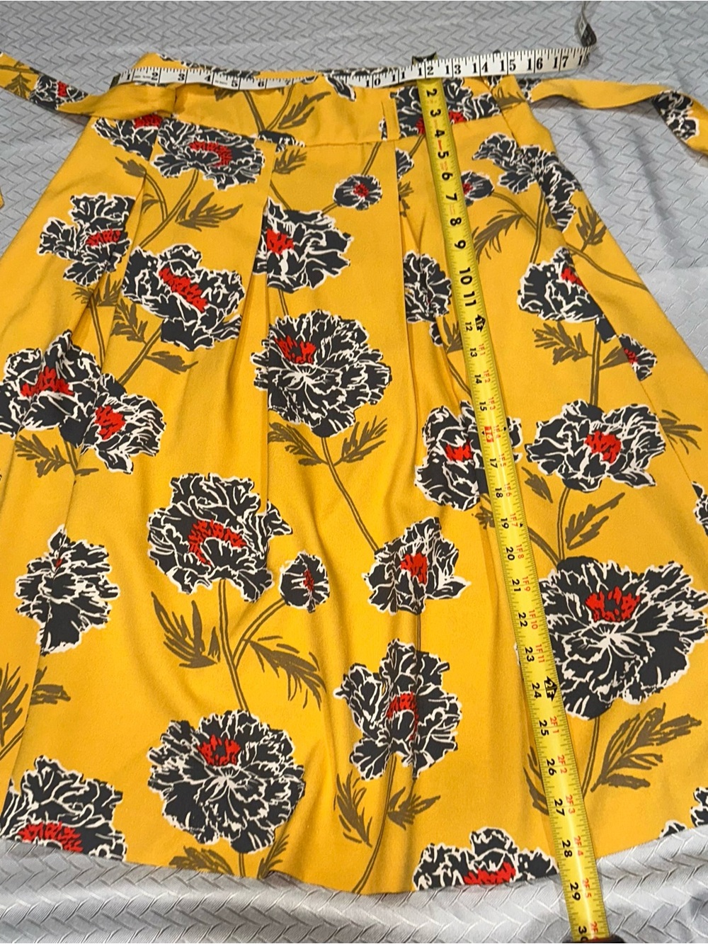 Banana Republic Floral Pleated Yellow Womens Skirt